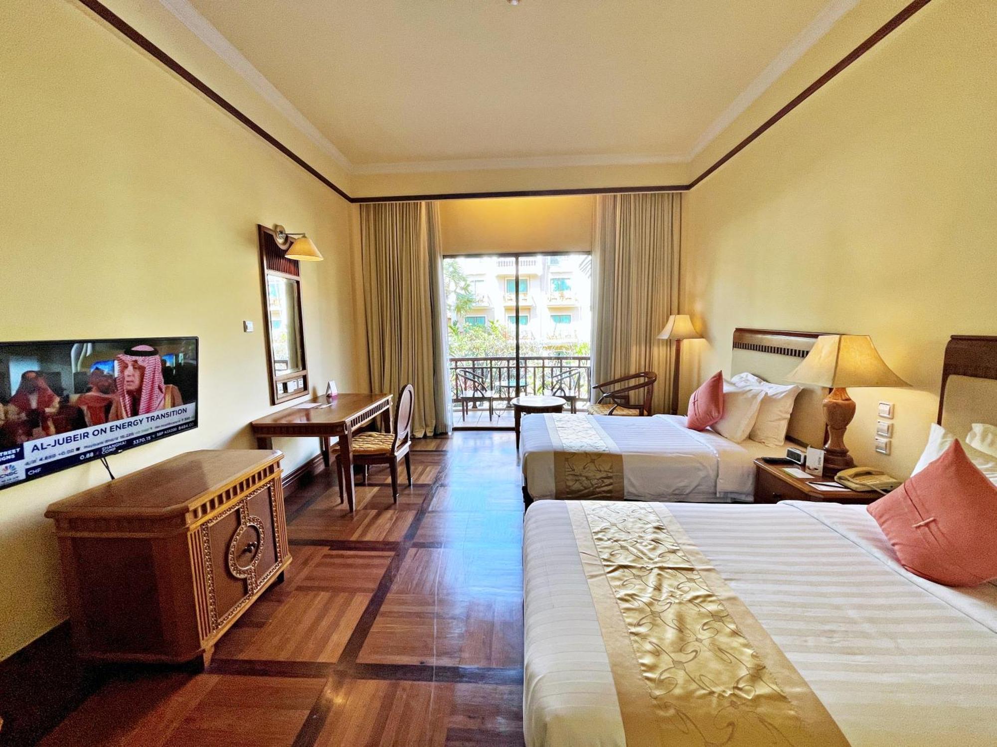 Sokha Angkor Resort Сием Реап Стая снимка